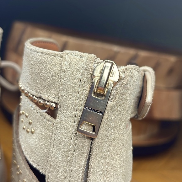 NEW HTF COACH PAISLEY BOOTIE - Picture 16 of 16